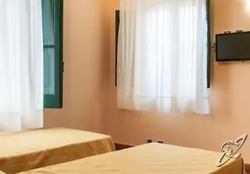 Casa Andrea 3* 陶尔米纳