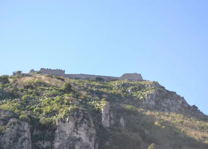 Bed and Breakfast Casa Andrea Ταορμίνα